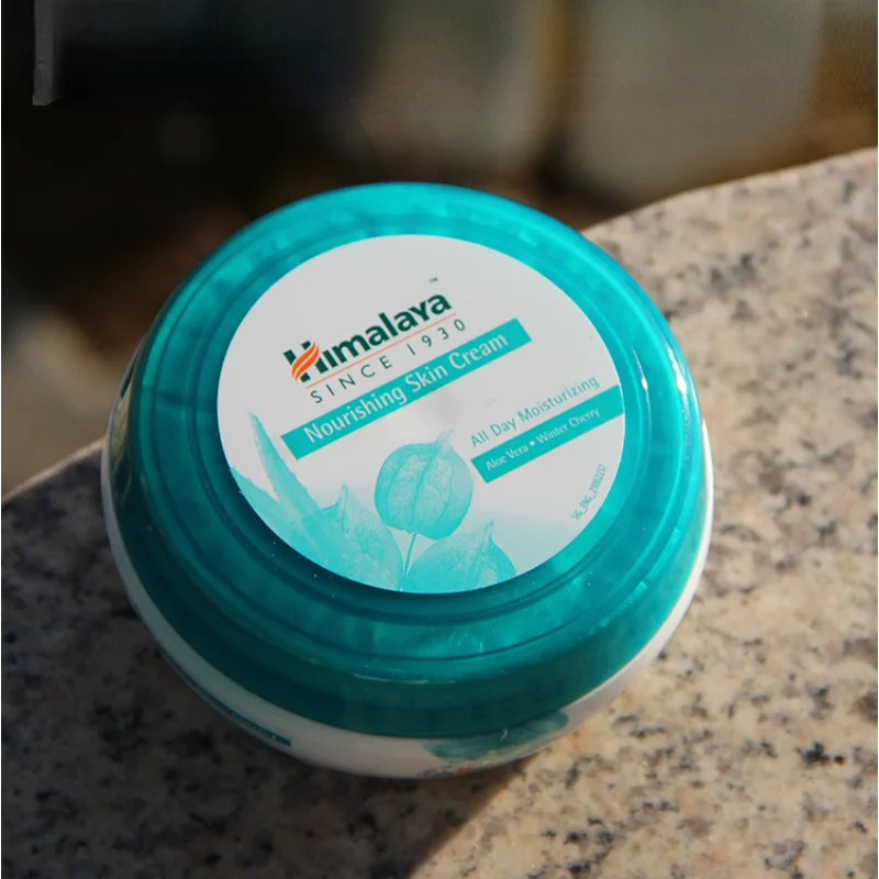 India Himalaya Nourishing Skin - огляд і ціна Skincare Himalaya